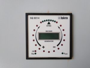 synchroscope meter for generator synchronization